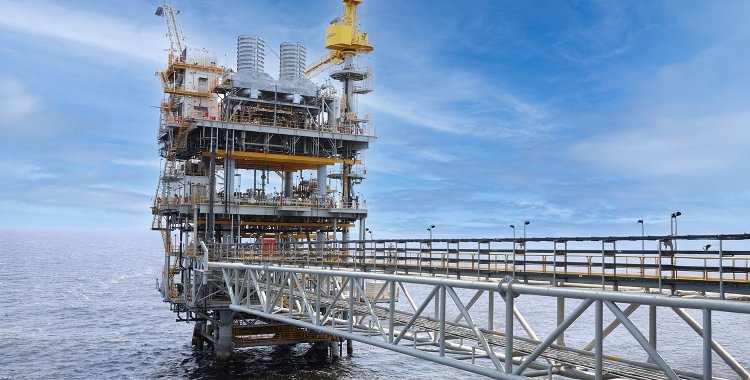 Produção petrolífera de Angola atinge 1,03 milhões de barris por dia