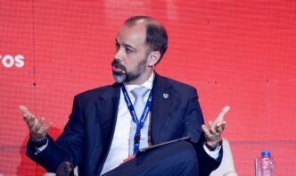 Eduardo Clemente: “O caminho mais natural para a internacionalização da banca angolana será começar por África”