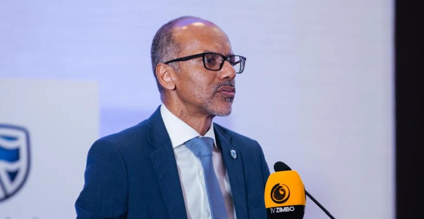 Standard Bank de Angola alerta: estabilidade macroeconómica é real mas dependência do petróleo continua a ser o principal risco